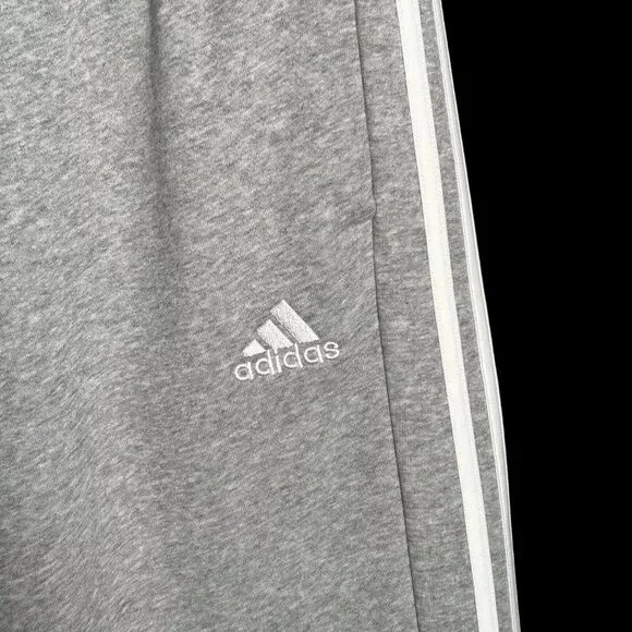 Adidas Men's Fleece 3-Stripe Sweatpants Size MT (30X32) Gray-White Straight Leg - Picture 4 of 8